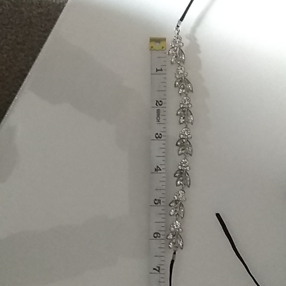 Faux diamond and rhinestone choker necklace. - Picture 7 of 8